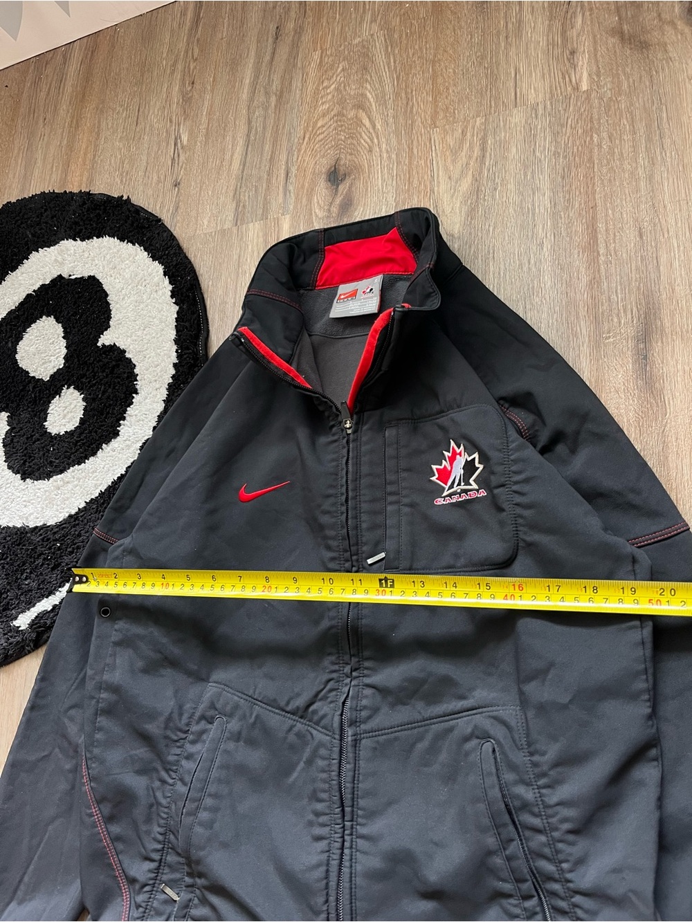 black Nike Team Canada hockey jacket with red accents and embroidered graphics S - Picture 2 of 4